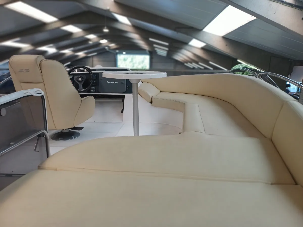 Polyester Bateau à moteur Galeon 390 FLY