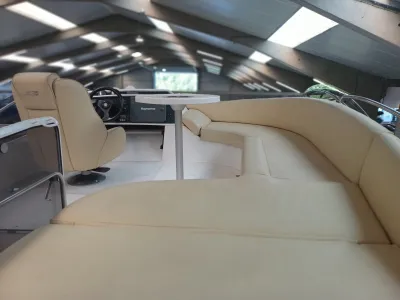 Polyester Bateau à moteur Galeon 390 FLY Photo 9