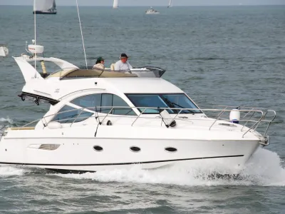Galeon 390 FLY