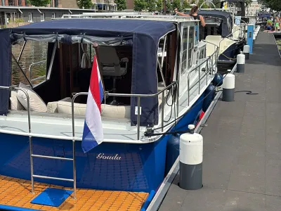 Stahl Motorboot Motorboat 1050 Foto 1