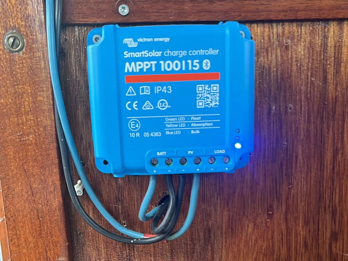 Acier Bateau à moteur Succeskruiser 900