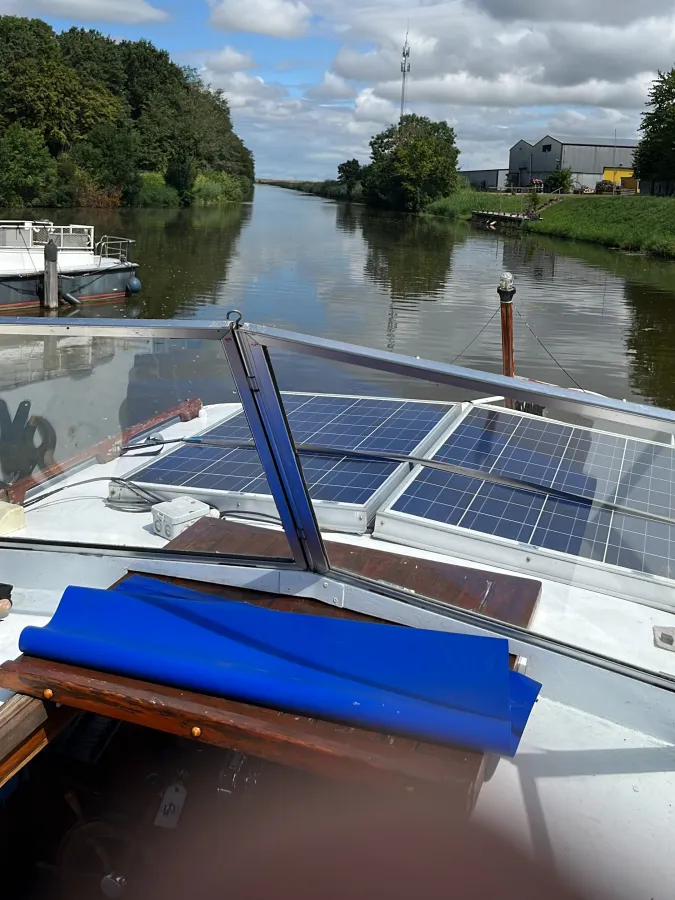 Acier Bateau à moteur Succeskruiser 900