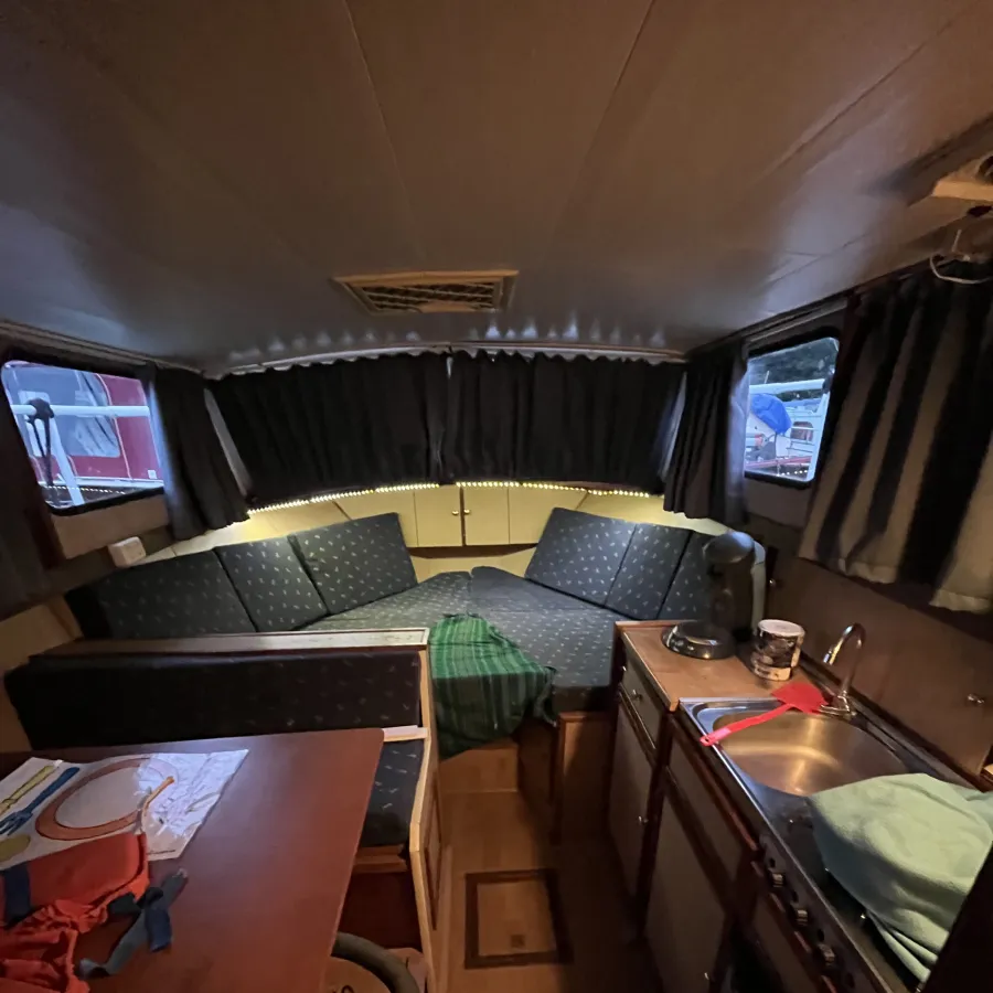 Acier Bateau à moteur Succeskruiser 900