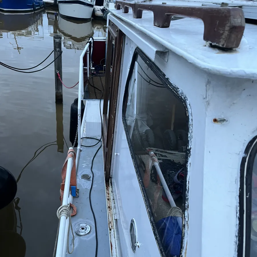Acier Bateau à moteur Succeskruiser 900