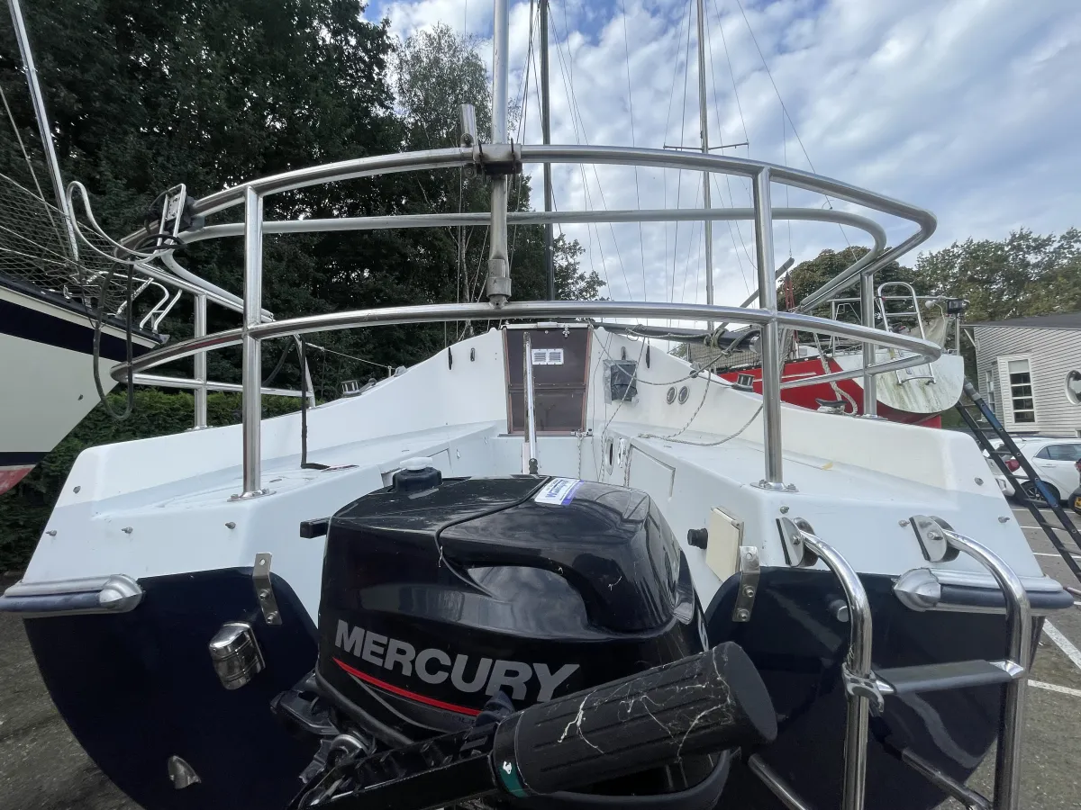 Polyester Sailboat Compromis 720