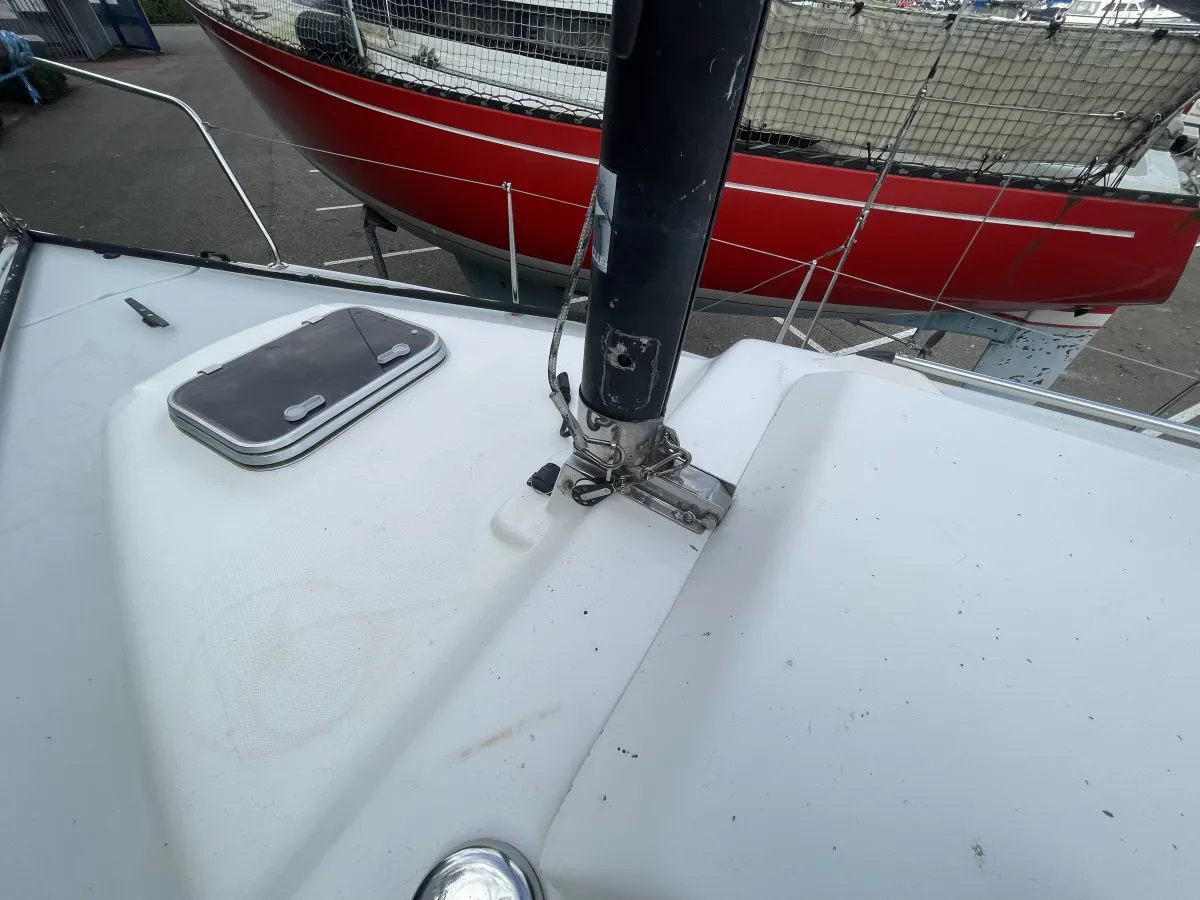 Polyester Sailboat Compromis 720