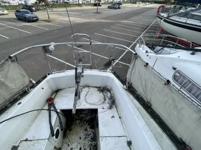 Polyester Sailboat Standfast Loper 27 Photo 28