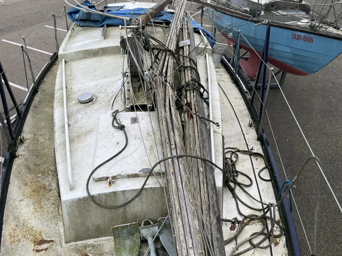 Steel Sailboat Friesland 860