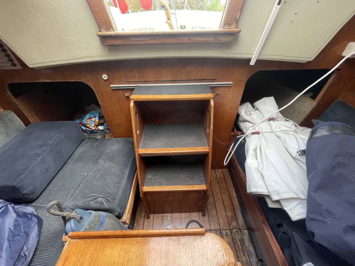 Polyester Sailboat Friendship 26