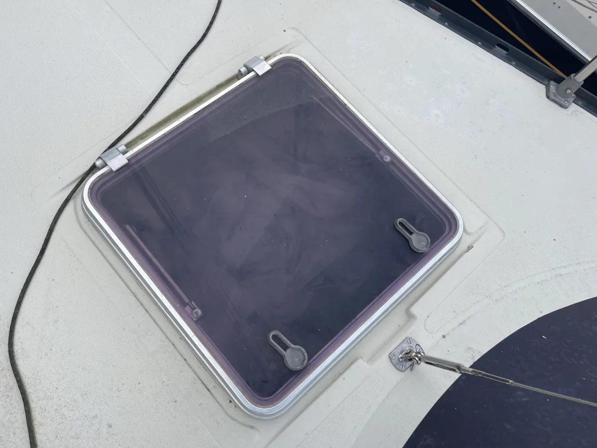 Polyester Sailboat Friendship 26