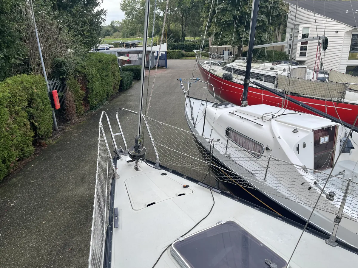 Polyester Sailboat Friendship 26