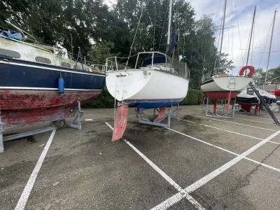 Polyester Sailboat Dufour 2800 Photo 46