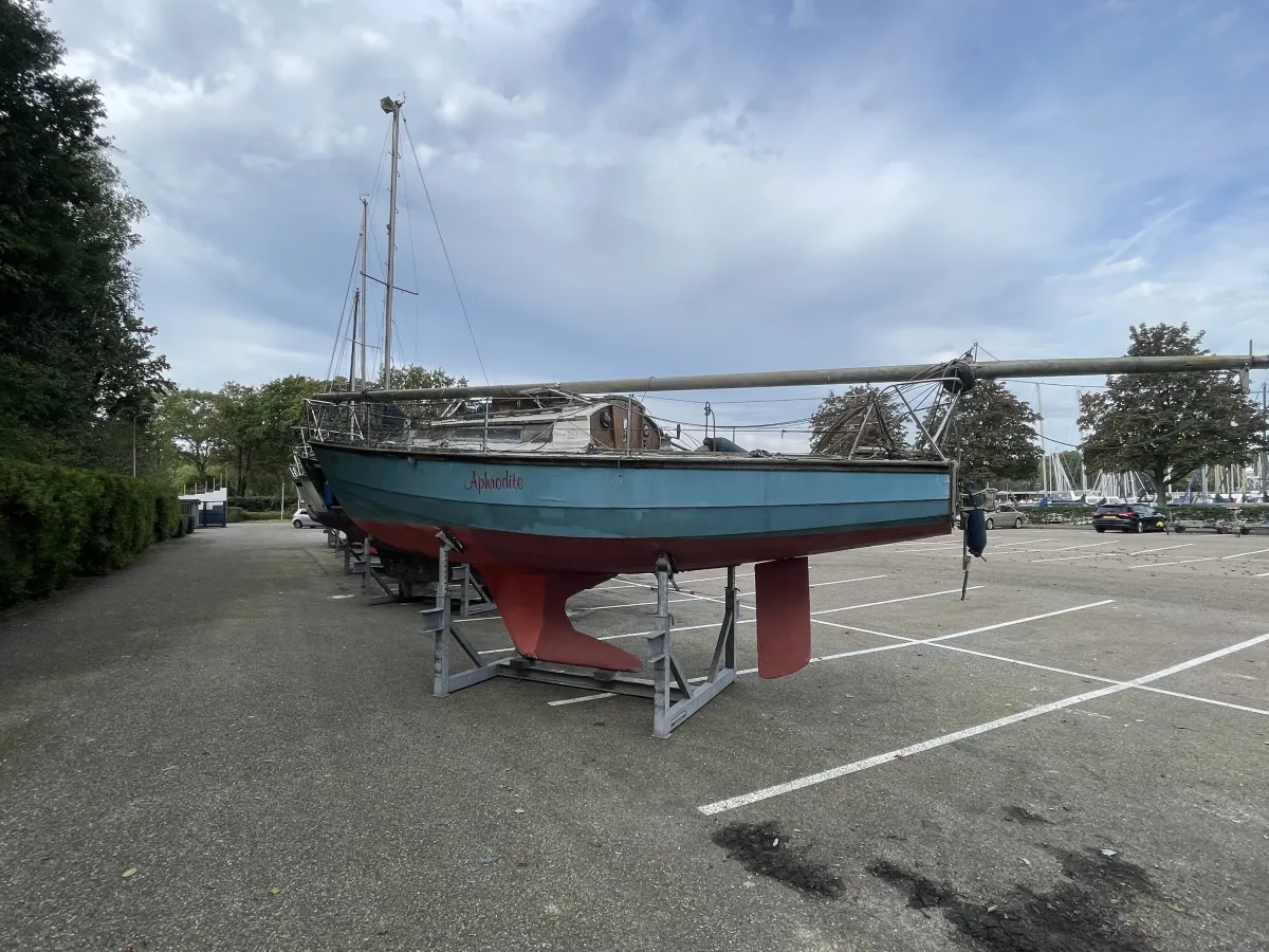 Wood Sailboat Waarschip 725