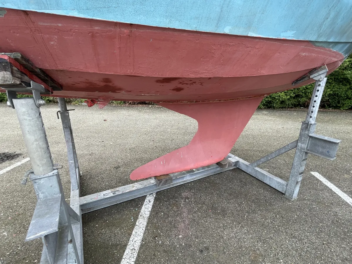 Wood Sailboat Waarschip 725