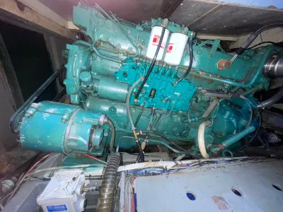 Overig materiaal Motorboot Powles 38 Fly Foto 13