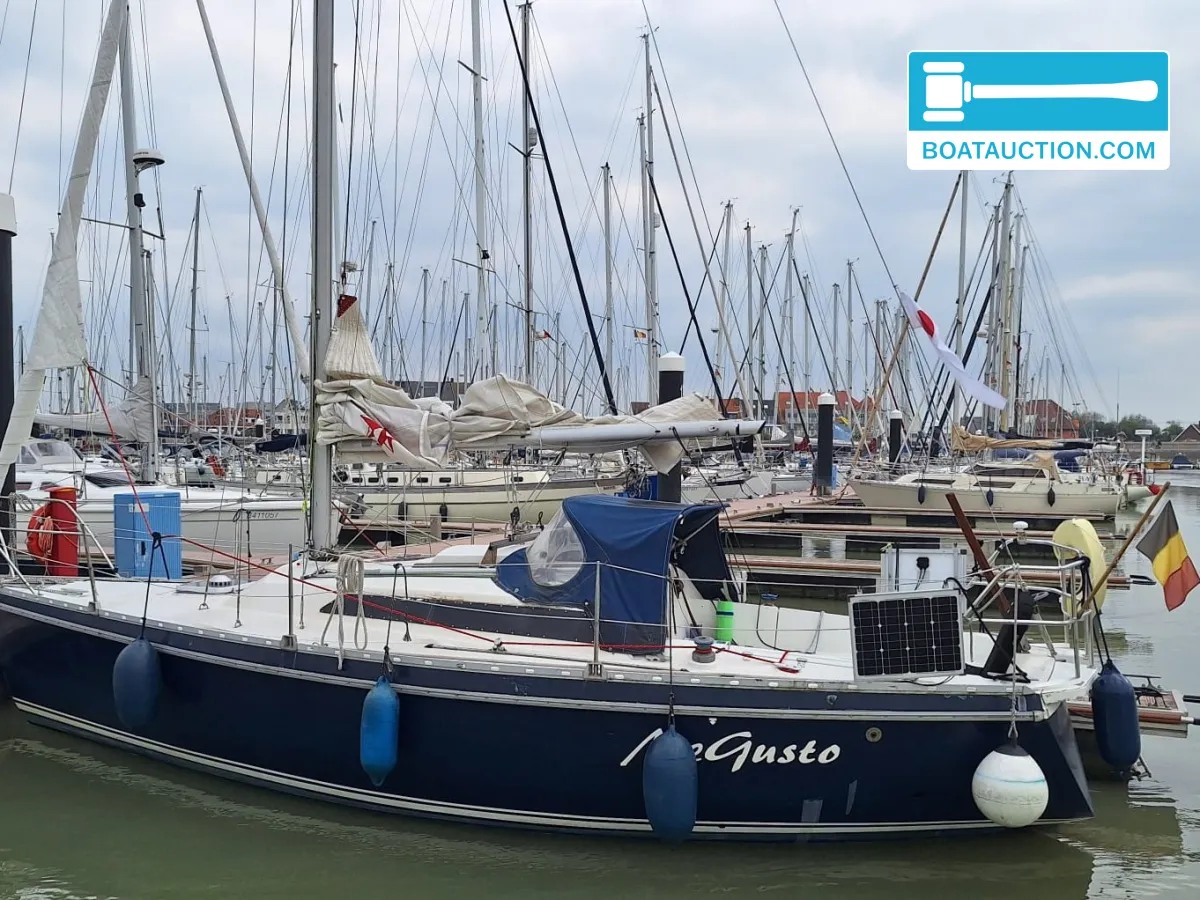 Thumbnail - Jeanneau Aquila