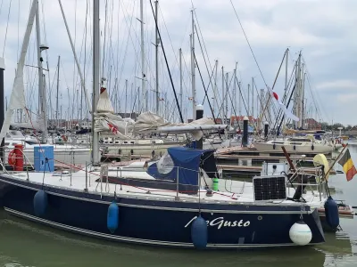 Jeanneau Aquila