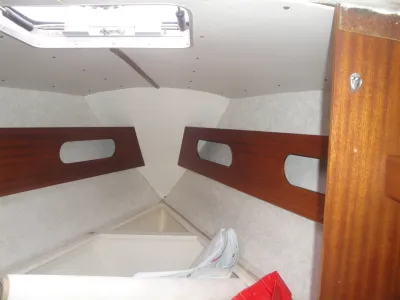 Polyester Zeilboot Jeanneau Aquila Foto 11