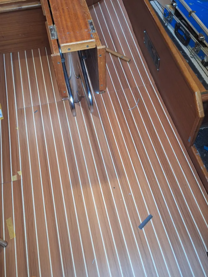 Polyester Zeilboot Jeanneau Aquila