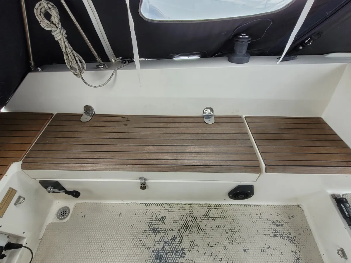 Polyester Zeilboot Compromis 888