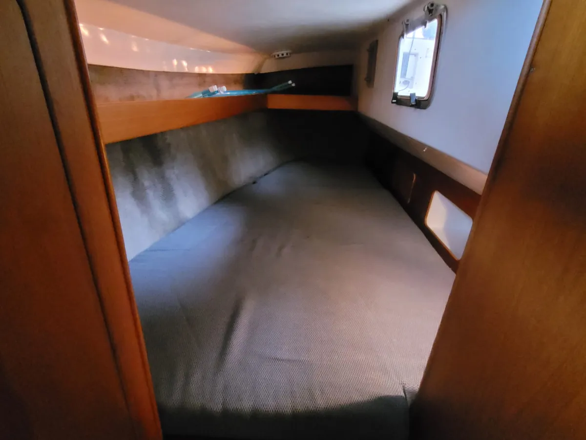 Polyester Zeilboot Compromis 888