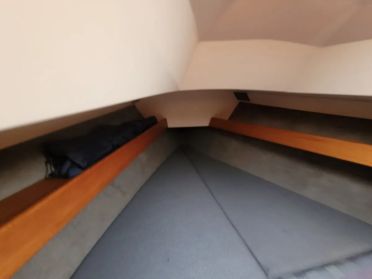 Polyester Zeilboot Compromis 888