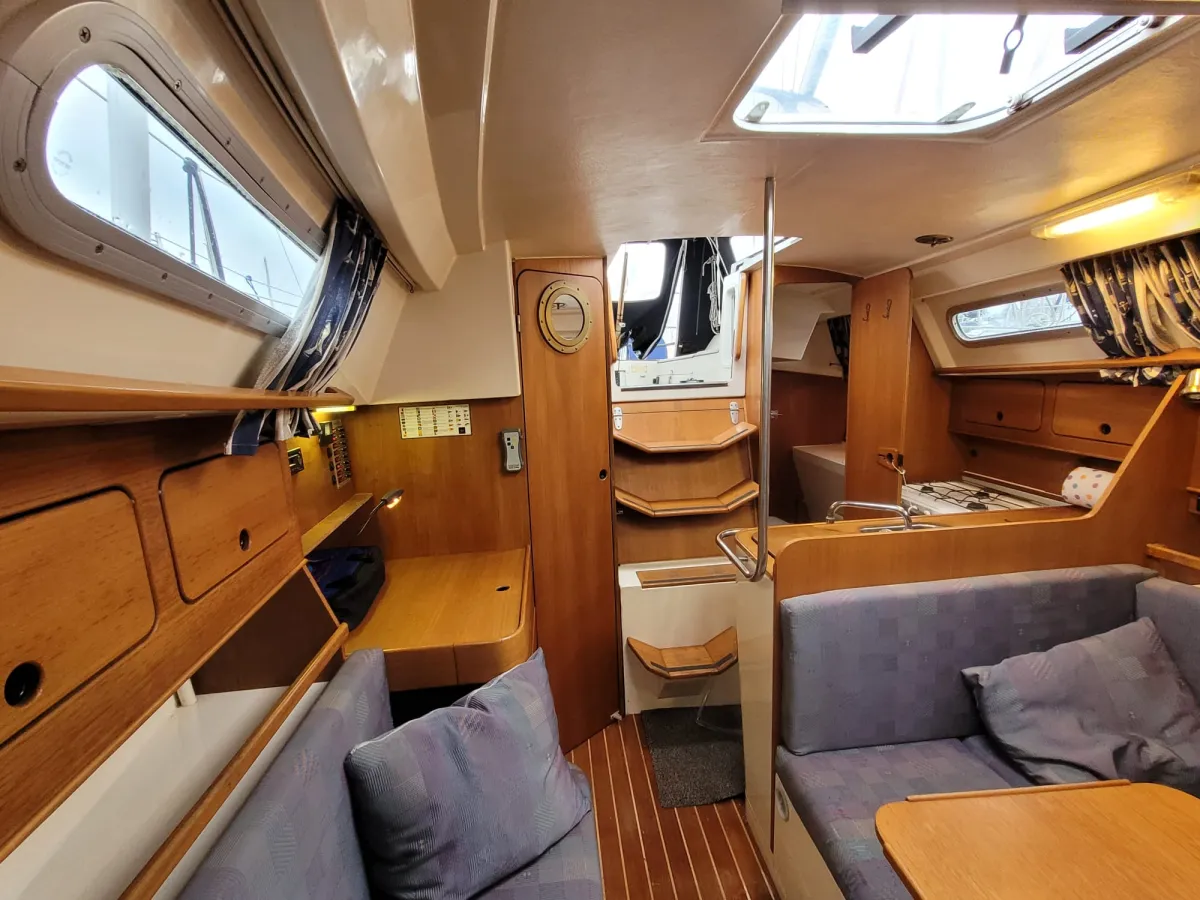 Polyester Zeilboot Compromis 888
