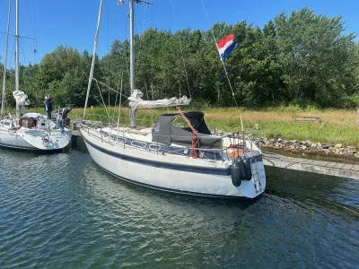 Polyester Zeilboot Compromis 888 Foto 1