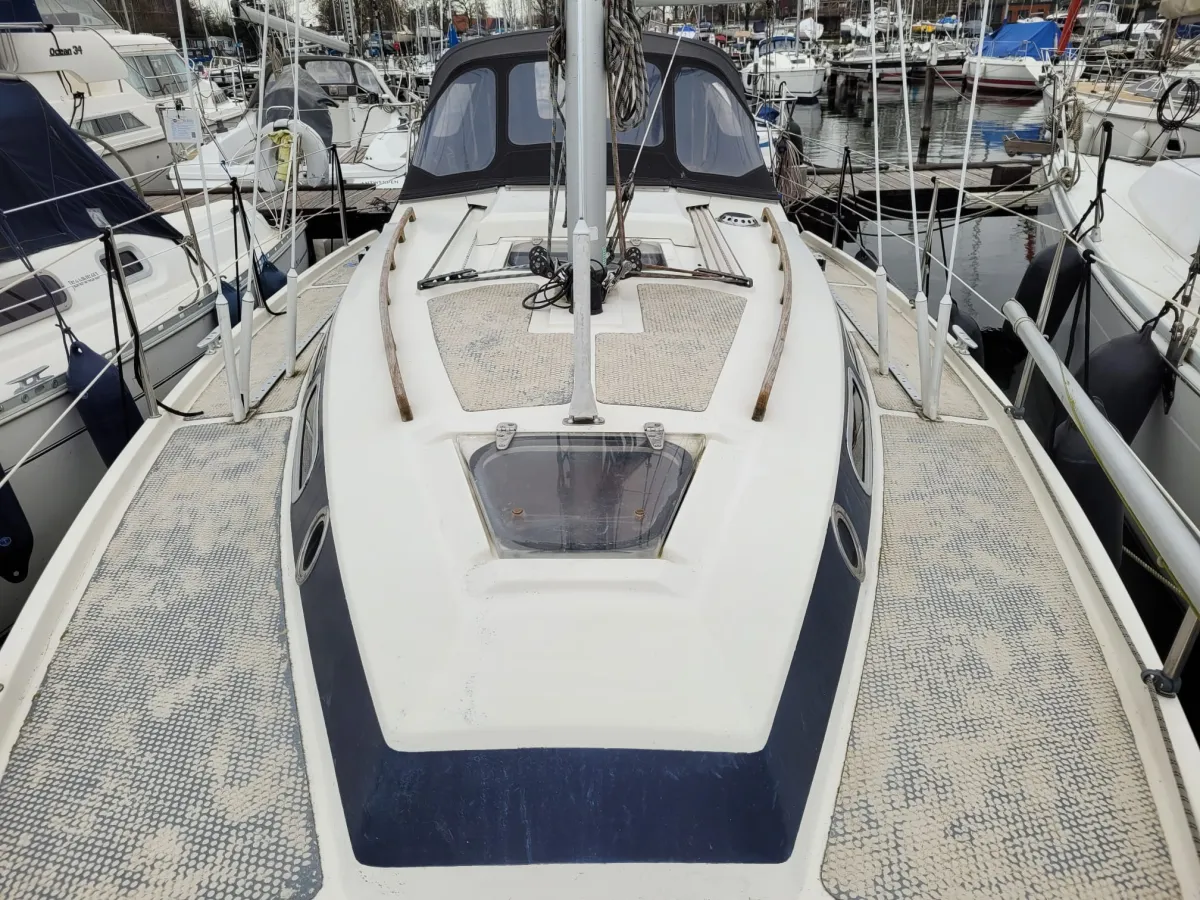 Polyester Zeilboot Compromis 888