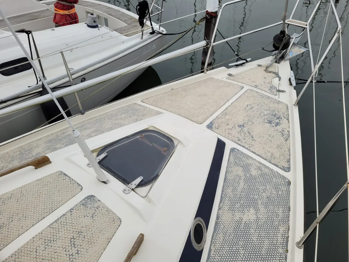 Polyester Zeilboot Compromis 888