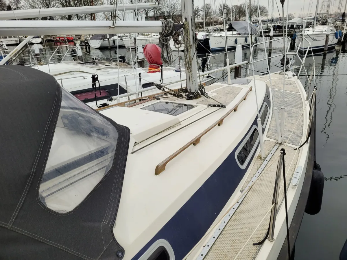 Polyester Zeilboot Compromis 888