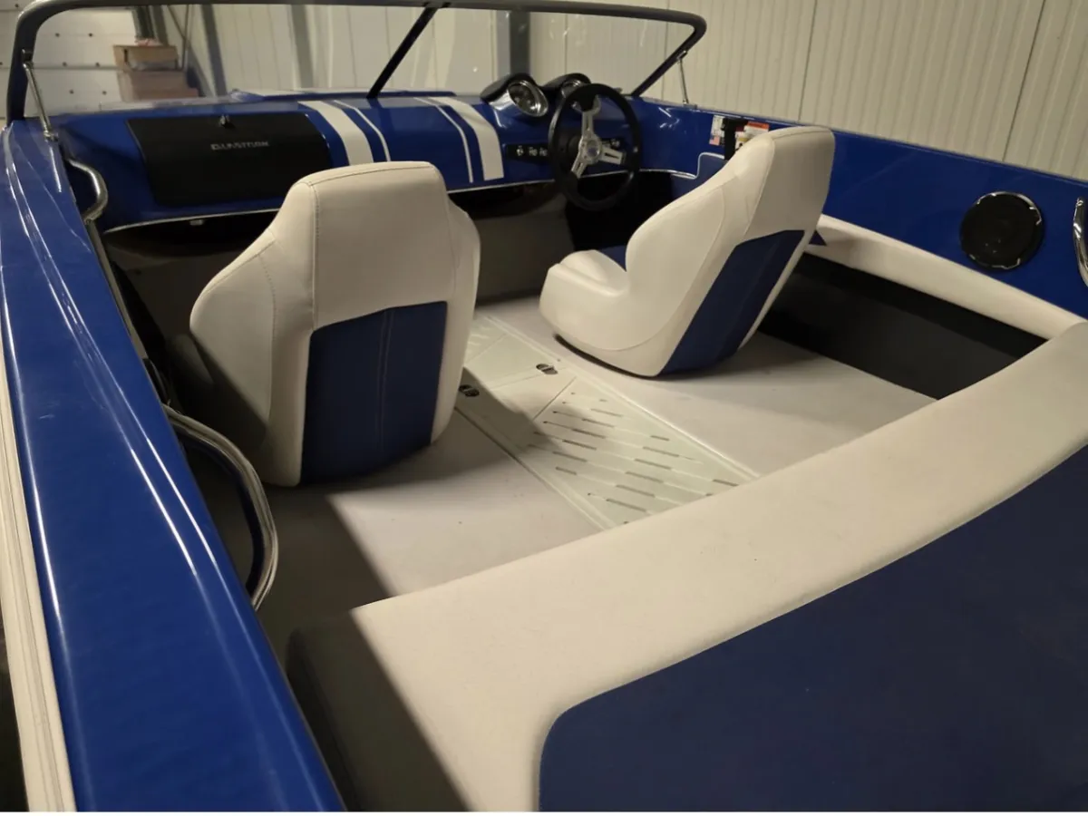 Composiet Motorboot Glastron GT160