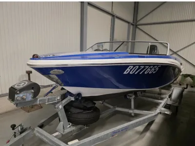 Composiet Motorboot Glastron GT160 Foto 2