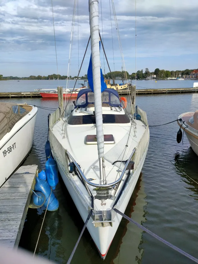 Polyester Zeilboot Jeanneau Fantasia 27