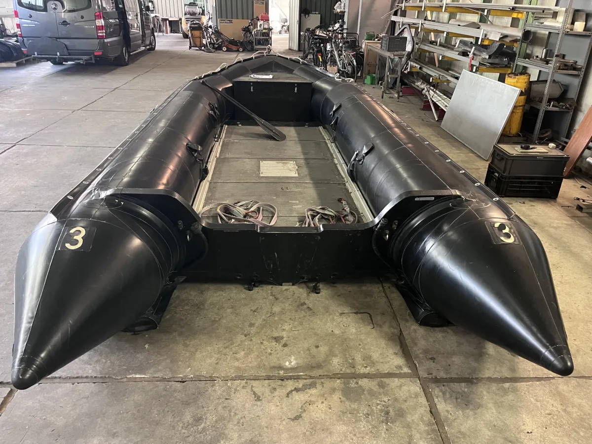 Anderes Material RIB Zodiac Milpro MK 6 HD