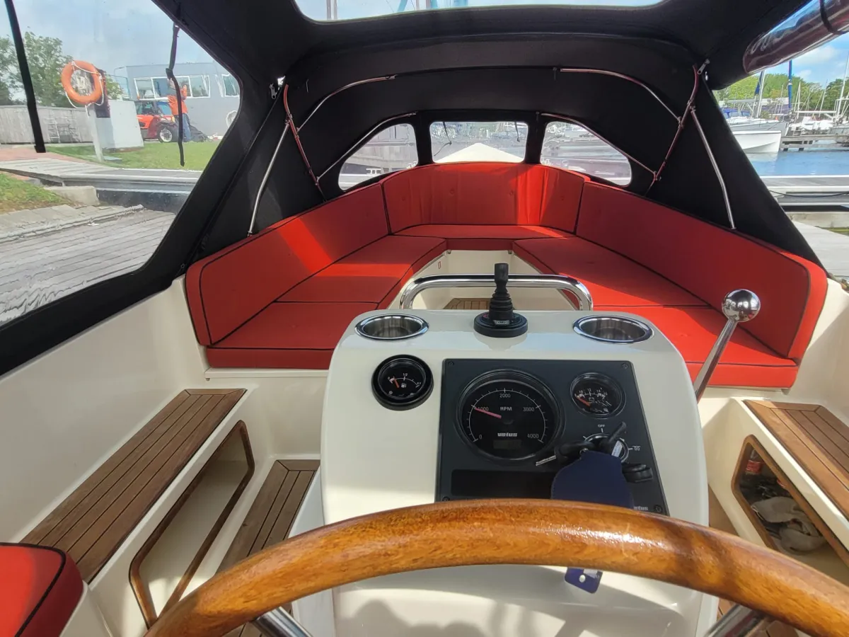 Polyester Sloops Interboat 22