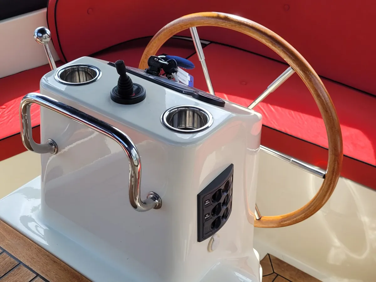 Polyester Sloops Interboat 22