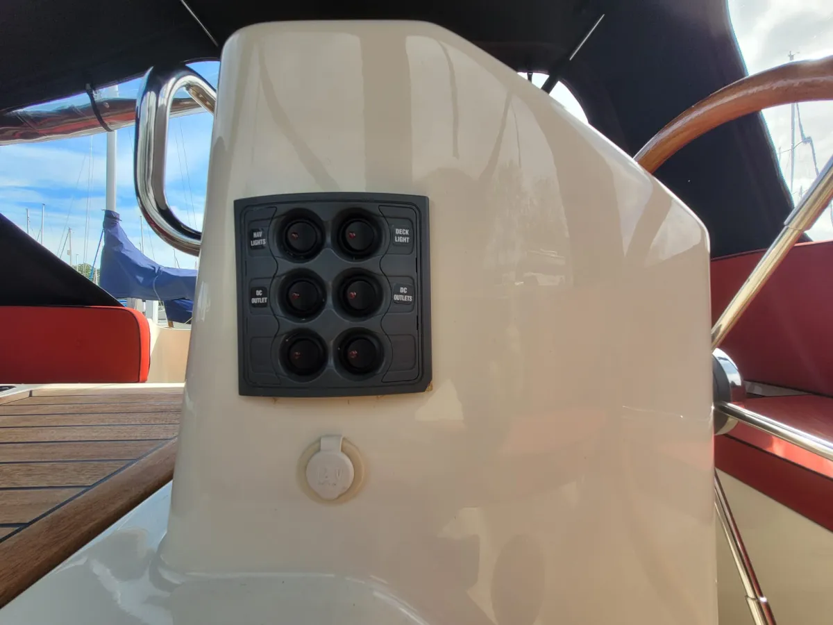 Polyester Sloops Interboat 22