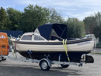 Polyester Bateau à moteur Troll 700 Photo 8