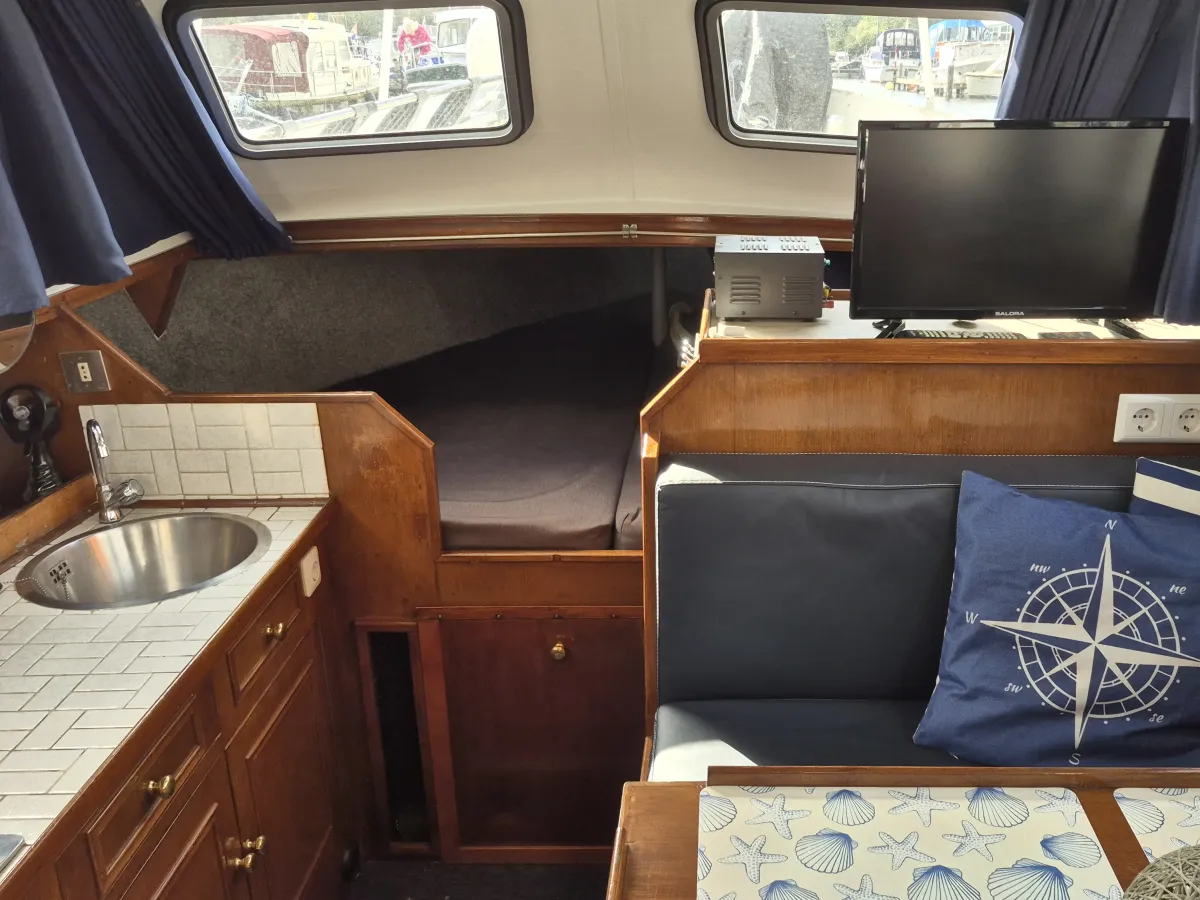 Staal Motorboot Cascaruda 1050