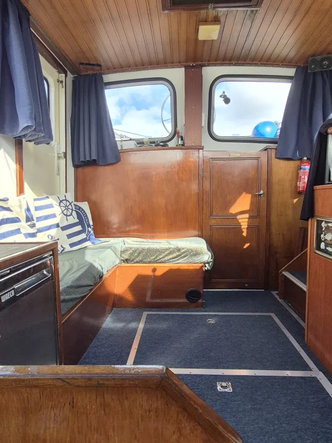 Staal Motorboot Cascaruda 1050