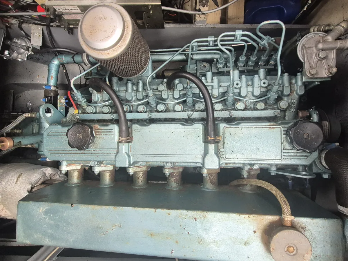 Staal Motorboot Cascaruda 1050