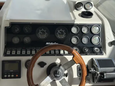 Polyester Bateau rapide Nidelv 750HT Photo 1
