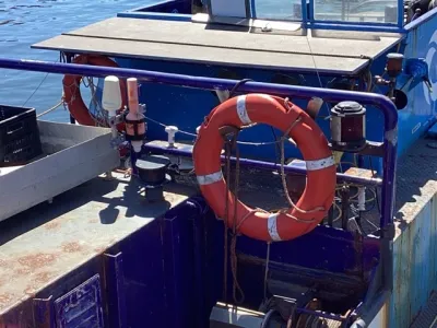 Staal Werkboot Kraanschip SB 24 Foto 32