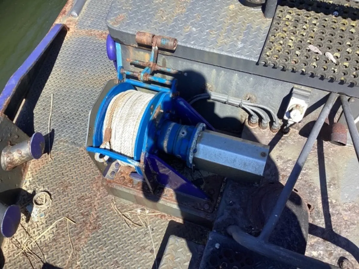 Staal Werkboot Kraanschip SB 24