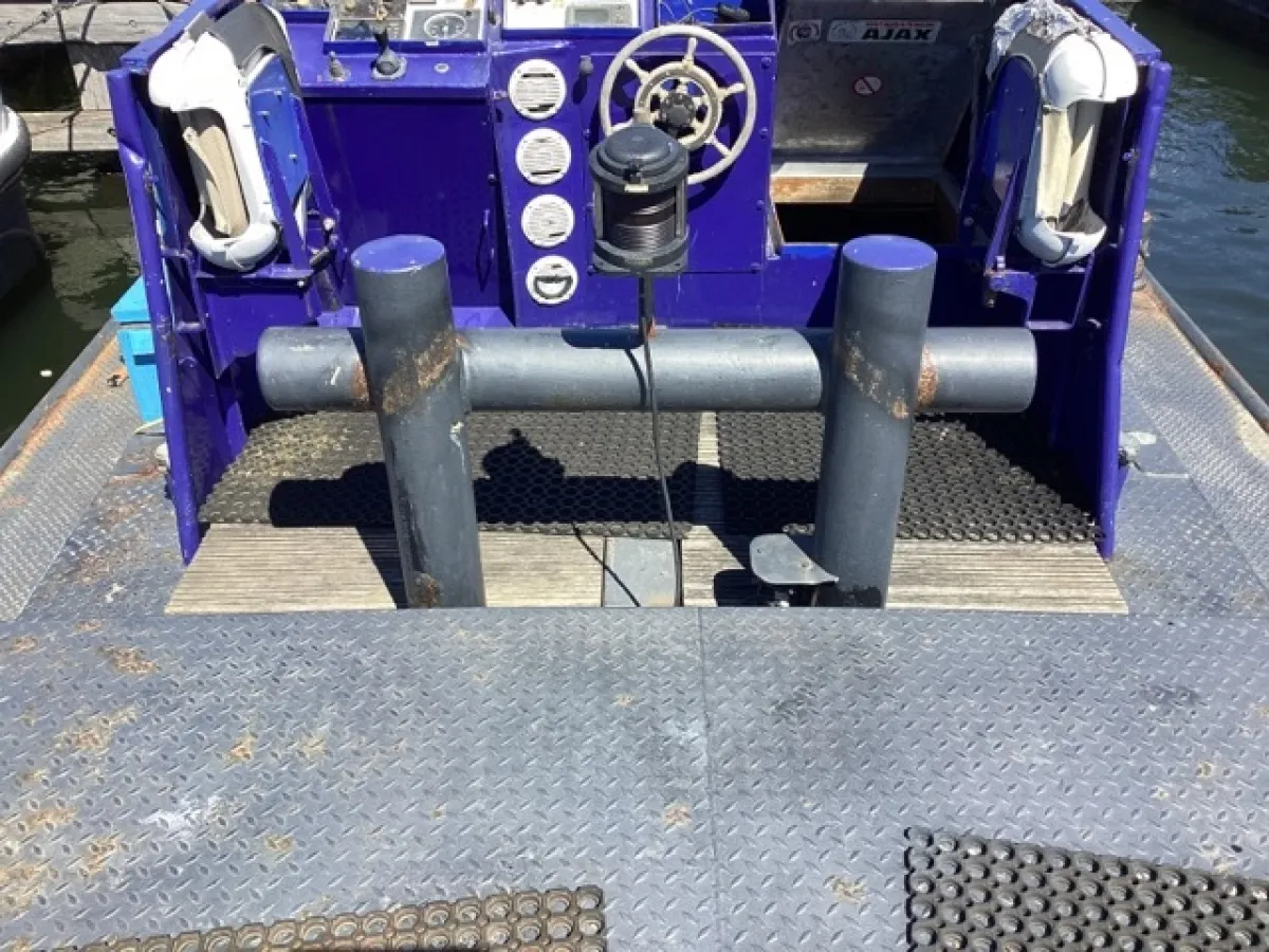 Staal Werkboot Kraanschip SB 24