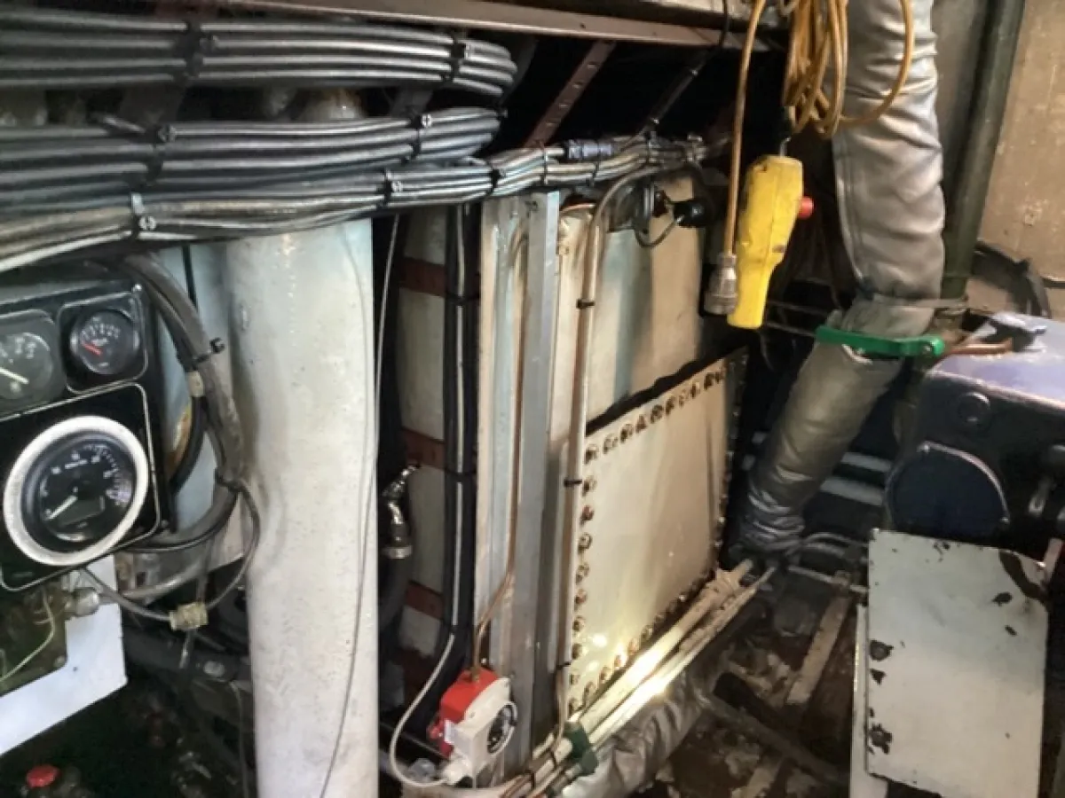 Staal Werkboot Kraanschip SB 24