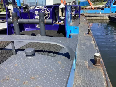 Staal Werkboot Kraanschip SB 24 Foto 59