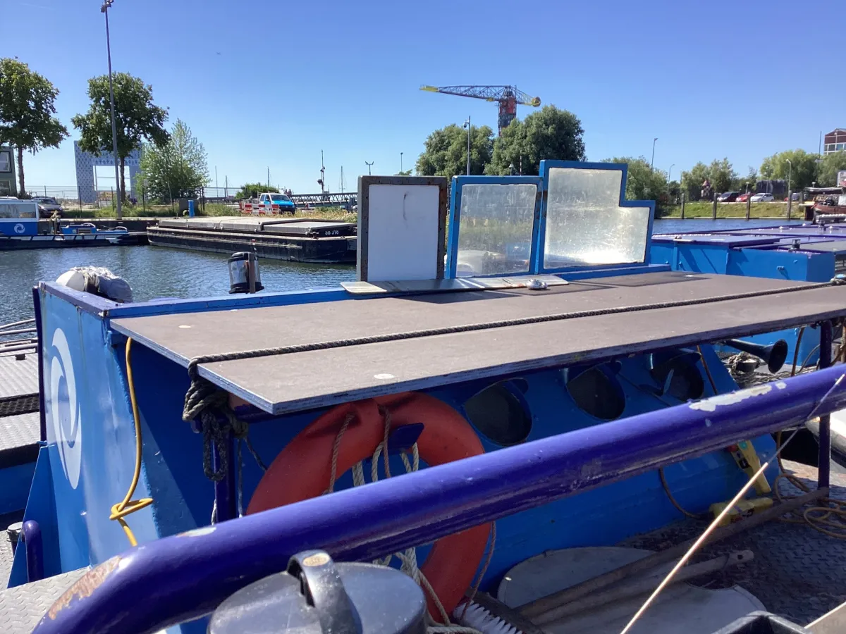 Staal Werkboot Kraanschip SB 24