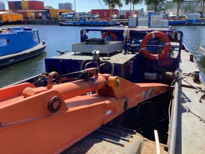 Staal Werkboot Kraanschip SB 24 Foto 63